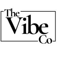 Delynn Logo